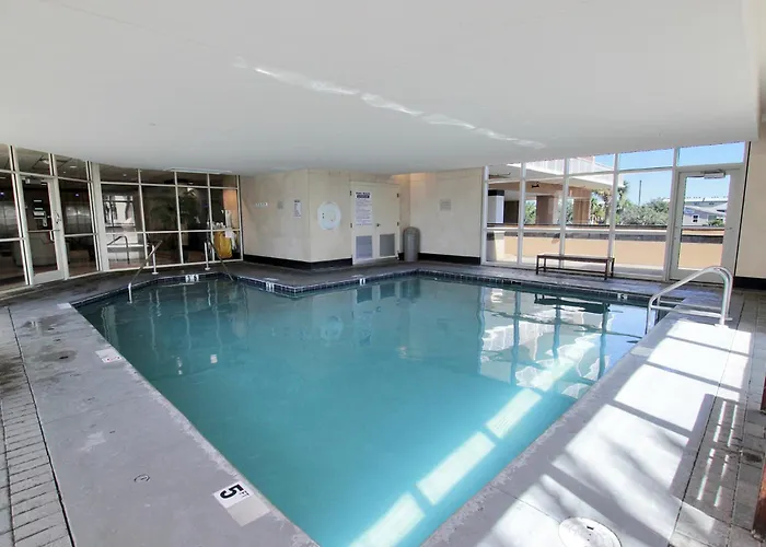 Apartment Crystal Tower 305 By Youngs Suncoast